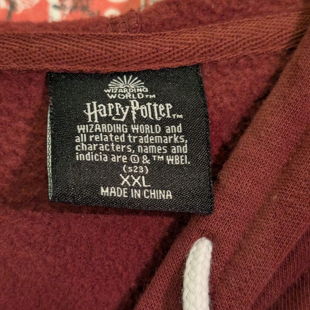 Warner Bros. Burgundy Hogwarts Alumni Sweater - Picture 4 of 5